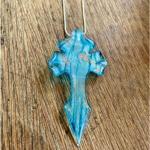 Lampwork glass cross necklace NWOT